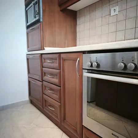 Riviera Ii Apartment