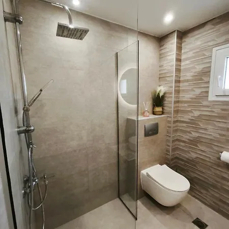 Riviera Ii * Peraía